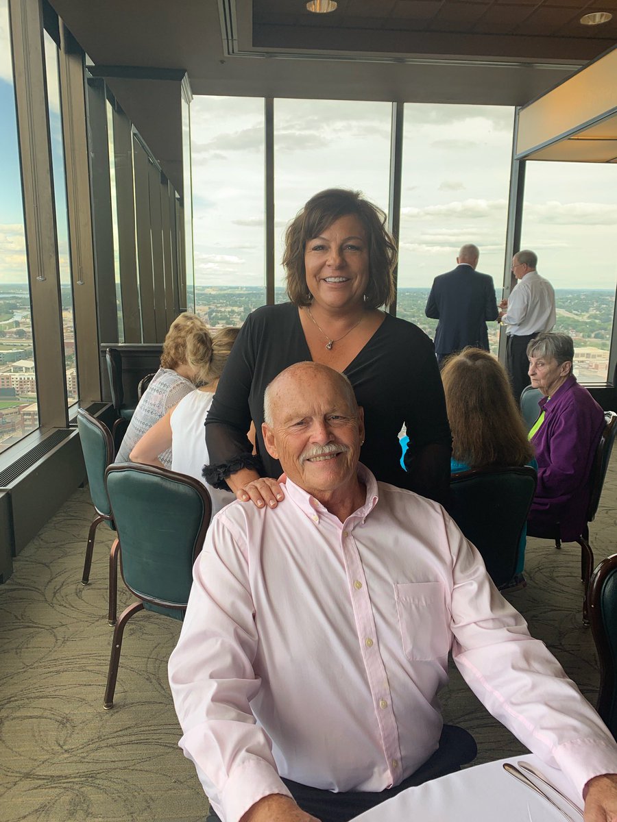 BobMcIntyre53's tweet image. His ventilator was just turned off.
I’d like to thank everyone who voted for any Republican. For having a part in killing him. 👇🏻👇🏻👇🏻