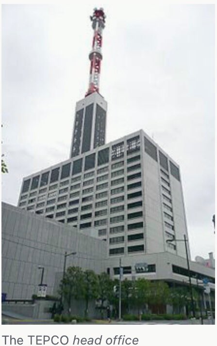 midolisauvage's tweet photo. ⏳反核・反原発の思想域⌛️ #127
〈核の商業利用ー原発と核燃料サイクルーを問題にするのは、たんに、放射線・放射能の生命に対する破壊性が、核兵器と同根・同質だということだけに根拠を置いているわけではない。…注意したいのは、核の人間に対する支配力である。〉
p.212 #atombooks🌏 https://t.co/wcUH1CYGxQ