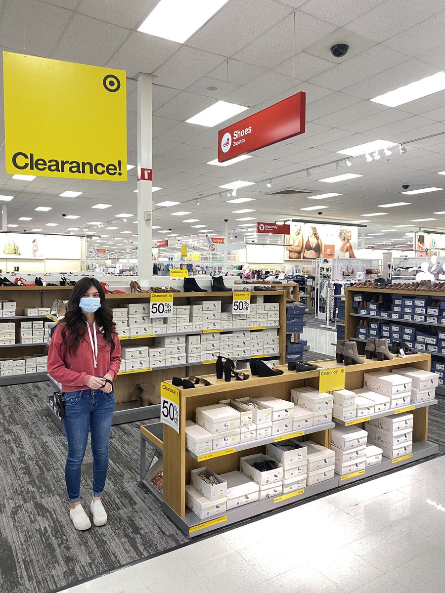 Huge recognition to Style consultant Annette at T2421 Anaheim, Ca for her amazing dedication to detail in the Shoes department!  Thank you for setting the bar #worksomewhereyoulove #SpecialtySales #shoes #standards