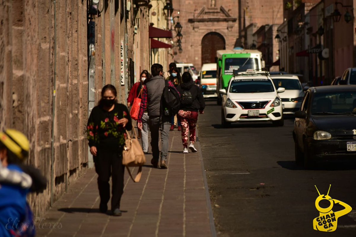 michangoonga's tweet photo. Así luce el Centro Histérico de Morelia en la primera quincena de las nuevas restricciones para evitar aglomeraciones 🤯🤯🤯🤯
📸Eliza Flores https://t.co/Bv7G06sJKL