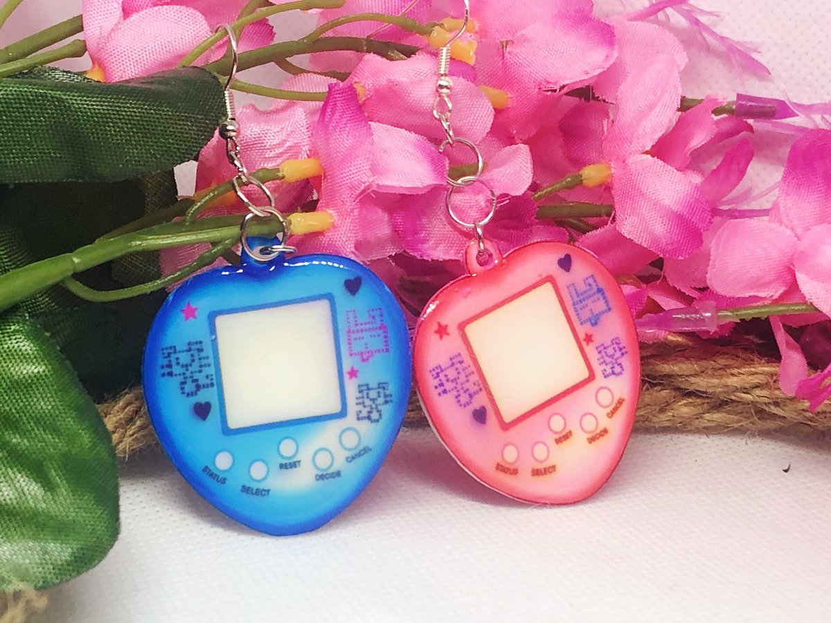 faeriecomfy's tweet photo. Updated product photos! Here’s my babies!! I finally made it to 30 sales 💕 looking to hit 40

#smallbusinesschallenge

https://t.co/P2NDr55EDc https://t.co/H0DCCtEheS