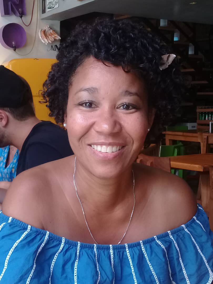 CEDEL17's tweet photo. La especialista e aspirante a investigadora Sandraliz Rafoso desde la gestión documental, facilitó la labor de #CEDEL #Cuba 🇨🇺 y realizó intercambios en congresos y publicaciones. Participó en proyectos #GEMCUBA y #Prodel desde la gestión del conocimiento para el #DesarrolloLocal https://t.co/9vCAn9rRBT