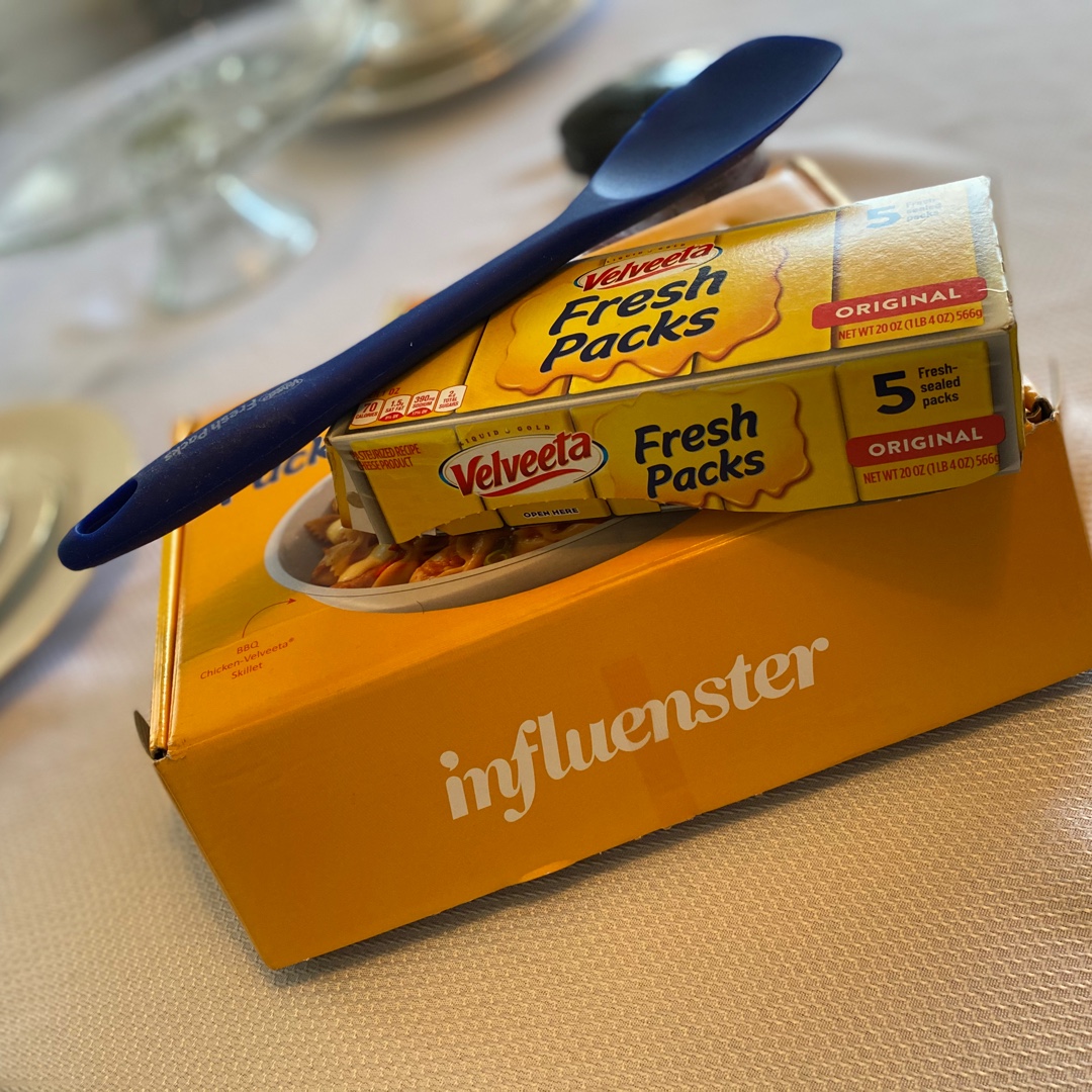 msawyers1's tweet photo. These are so versatile and convenient #contest #complimentary #EasyCheesyVelveeta @EatLiquidGold @Influenster https://t.co/1BnFJngk5N