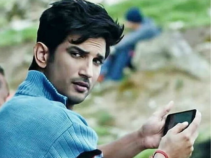 sushant takes away your phone because you’re not paying attention in class  #SSRiansWithArnab