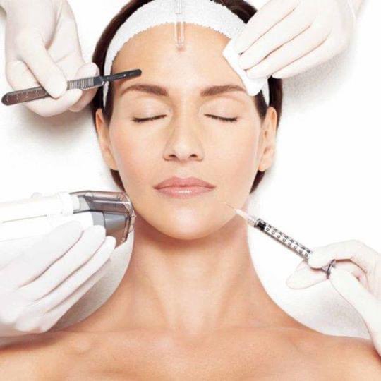 _SkinSolutions's tweet image. Skin Solutions!  It take years of experience to combine advanced treatments to get beautiful skin #lookforSS