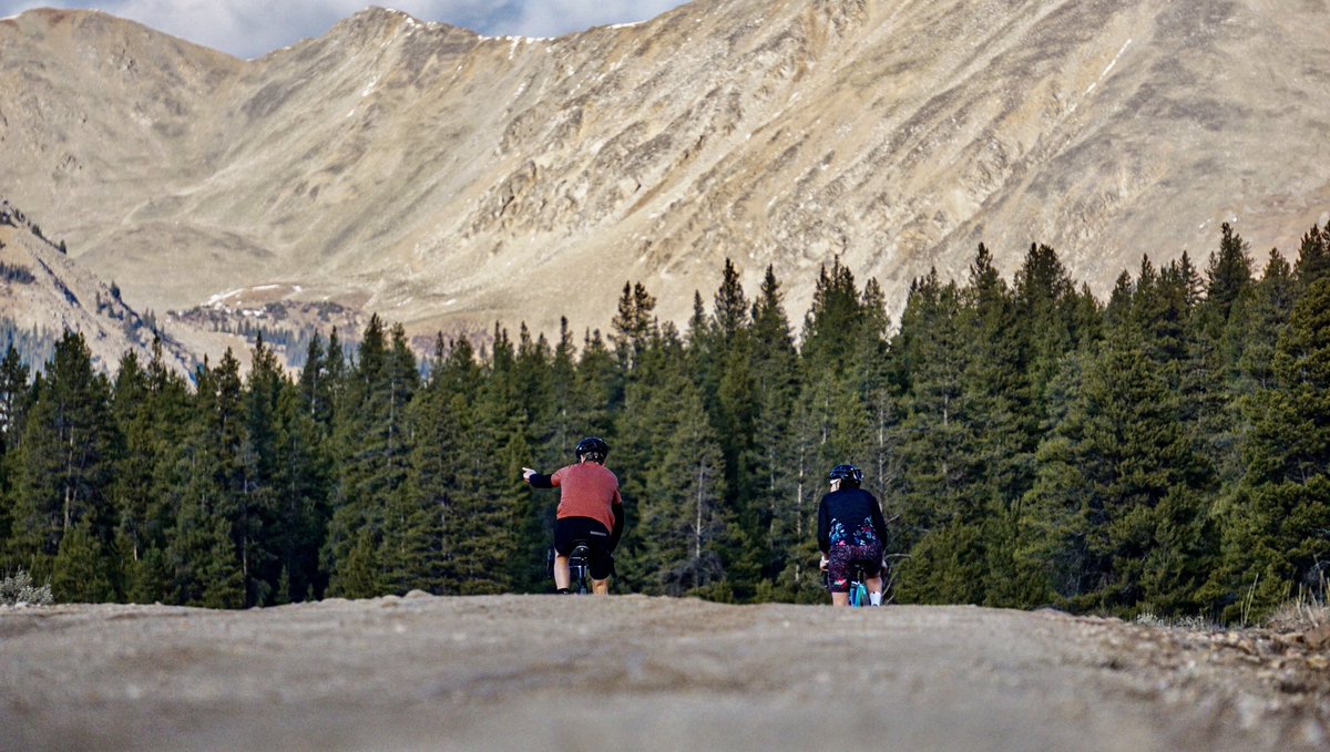 ErgonBike's tweet photo. Hey π over there! ππ» It's the weekend! Get outside and make the most of it, whether it be on the gravel bike, road bike, fat bike....or any bike!
#ergonbike #srmen #srwomen #fridayfeels https://t.co/OOhhHX5XkP