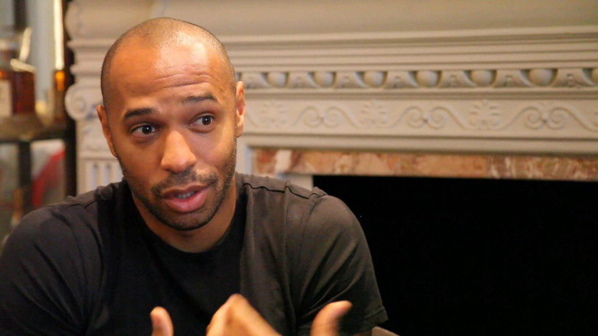Thierry Henry : « S'il y a bien un joueur qui est sous-coté, c'est lui. Ceux qui parlent de football et qui vont en profondeur le reconnaissent à sa juste valeur, mais quasiment personne ne l'évoque quand on demande quel numéro 10 les a le plus marqués ... »