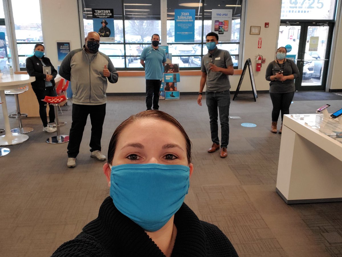 Meeting of great minds w/ Skokie <a href="/BrianT2122/">Brian Thompson</a> &amp; Diversey <a href="/AaronLupia/">Aaron Lupia</a> @iamchalilly.Thank you for a great visit with your teams. <a href="/b_rothblott/">Bill Rothblott</a> love our partnership, lets continue to take this district to the next level.#GrowtheBiz #WeAreGLM <a href="/ralford8764/">Coach Ray Alford</a> <a href="/LPerez4155/">Lucas Perez</a> <a href="/GreaterLakesMkt/">Greater Lakes Market 🌊</a>