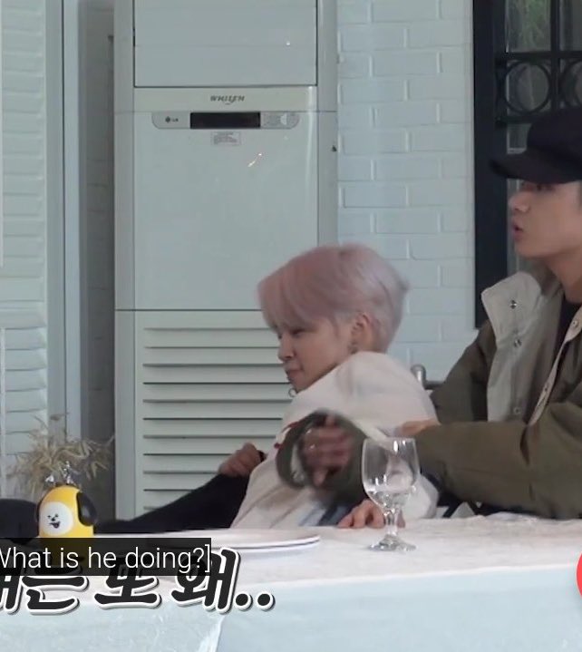 kimxbts7's tweet photo. Cuando las alas de Jimin pesan más que él; hilo necesario https://t.co/5AGzVVxl6D