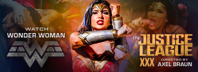 Get your #wonderwoman fix the way you 𝘳𝘦𝘢𝘭𝘭𝘺 want it 😉 

@Romi_Rain rules remains our fantasy #wonderwoman