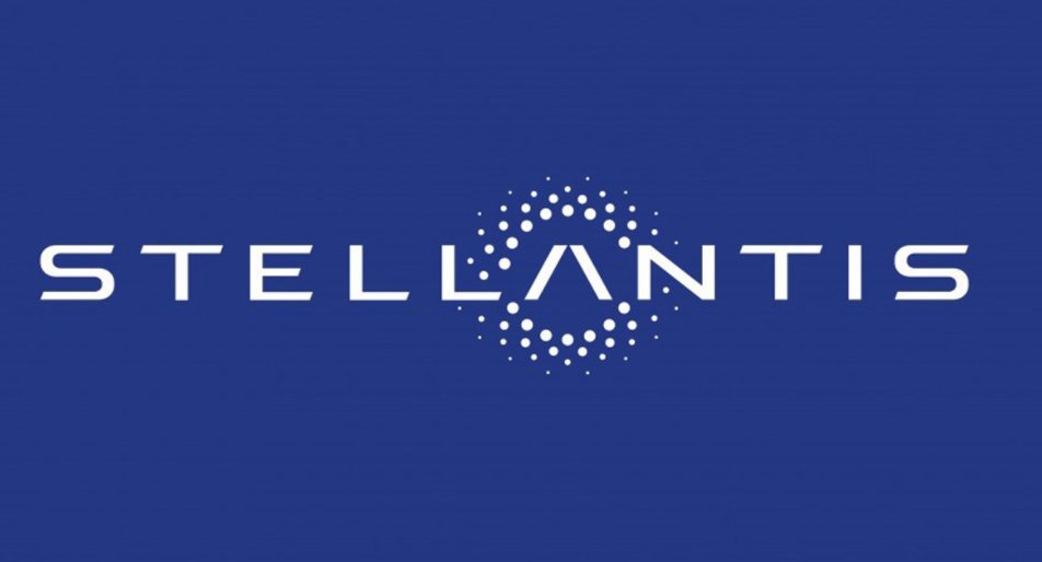 GrupoT21's tweet photo. 🚗 Acciones de Stellantis se listarán el lunes en el piso de remates. https://t.co/JDia7rrWh3

#GrupoT21 #Automotriz #FCAGroup #GroupPSA #Stellantis #NYSE #BolsaDeValoresDeNuevaYork https://t.co/TxfOljgvBm
