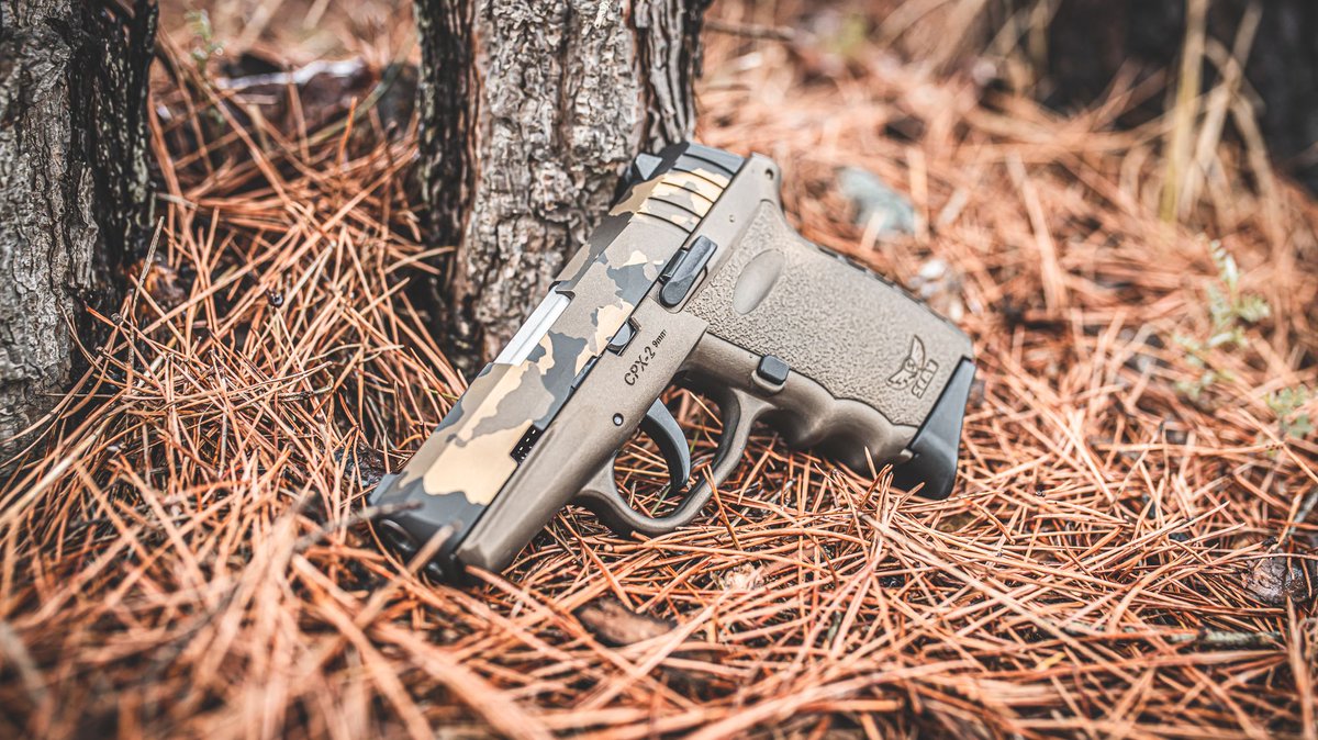 YgunsScc's tweet image. Time to give this custom CPX-2 away to one lucky winner! For a chance to win, all you have to do is retweet. Winner will be selected Tuesday 1/19. Good luck! #SCCY #giveaway