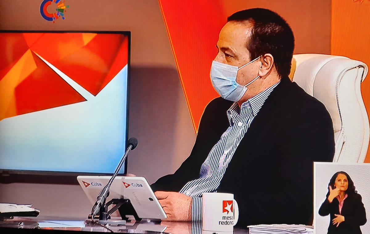 SergioOsminFP's tweet photo. .Teque en @mesaredondacuba para justificar imposibilidad de acceso a vacunas extranjeras contra #COVID19. Ministro de Salud @japortalmiranda refiere a recursos limitados.
¿No está enterado de los millones que capitaliza y destina #ElGae del #MINFAR para construcción de hoteles? https://t.co/joOuLhLYTU
