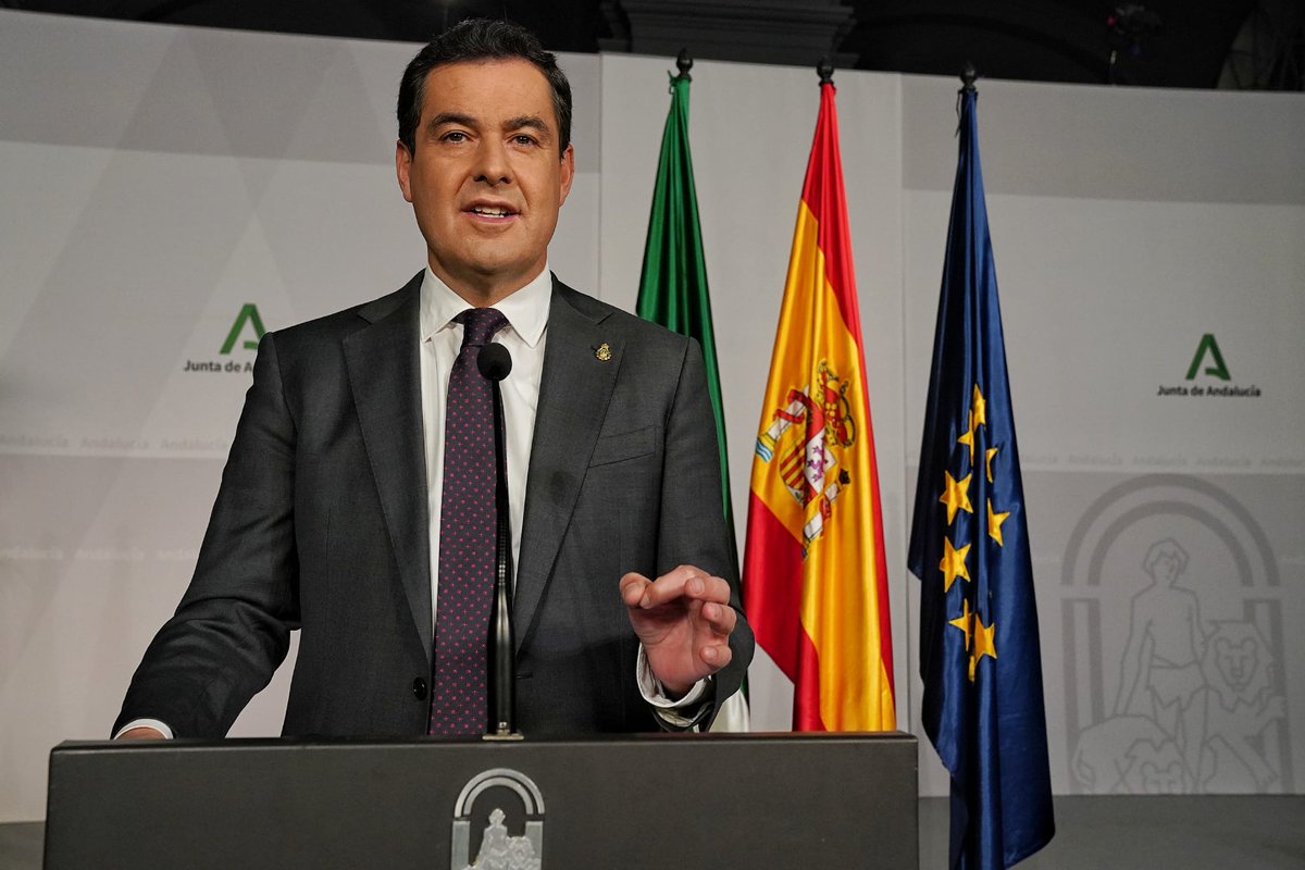 Hemos solicitado por escrito al Gobierno de España que se nos permita adelantar el toque de queda a las 20:00 h en #Andalucía y que podamos decretar el confinamiento domiciliario donde nuestros expertos consideren necesario. Esperamos una respuesta afirmativa urgente.