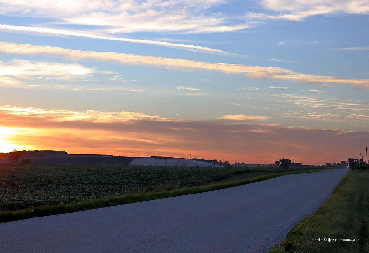 UncleBuck57's tweet photo. "My Sunrise(+)" from 5-19-2019 https://t.co/8FdbBRG17K