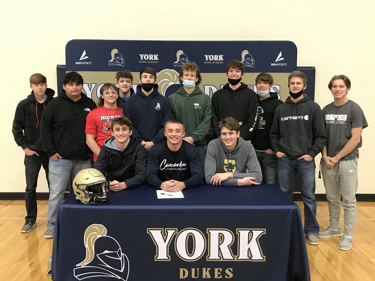 Made it official! Thank you to my friends, family, teammates, and coaches for everything! Can’t wait to start the next chapter in my life! Go Dogs🐾 #yorkdukes <a href="/YorkDukeFB/">York Duke Football</a> <a href="/CUNEFootball/">CUNE Football</a> <a href="/NEBHSRecruits/">NebHSRecruiting</a>