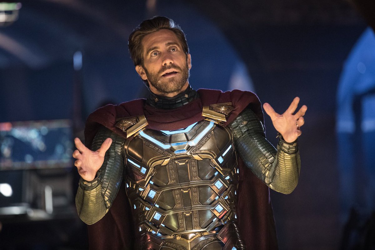 Hot_Rat_12's tweet photo. Spider-Man Far from home is a sequel to Nightcrawler. This is the same fucking guy https://t.co/1xnWJBwIzi
