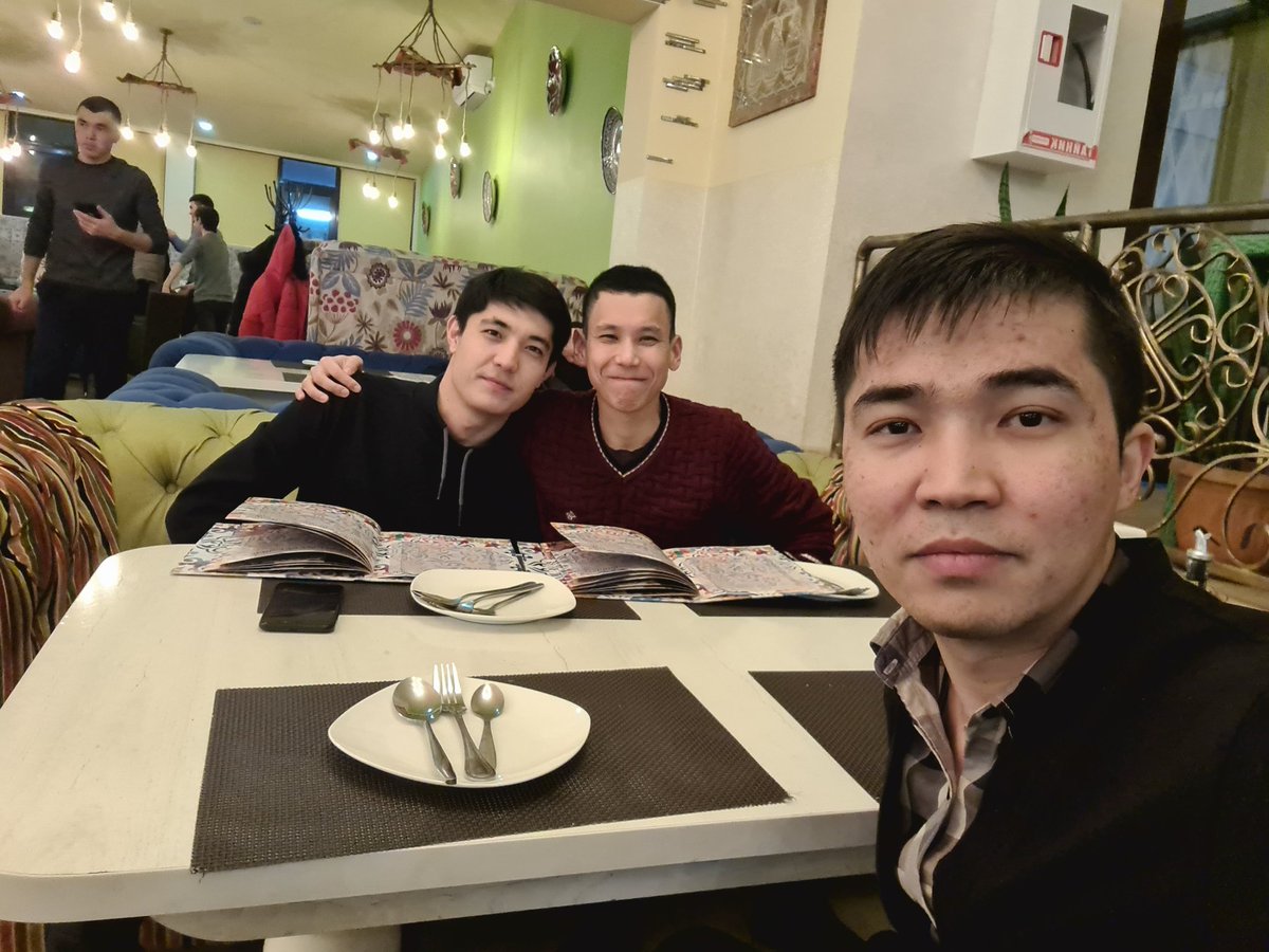 Seka_sd's tweet photo. Бро https://t.co/3jxp86JjI1