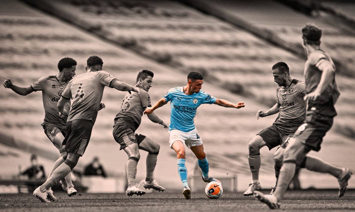 PoppieC_'s tweet photo. Master 🤝 Graduated Apprentice 

@21LVA @PhilFoden @ManCity https://t.co/wyfYo3Eotj