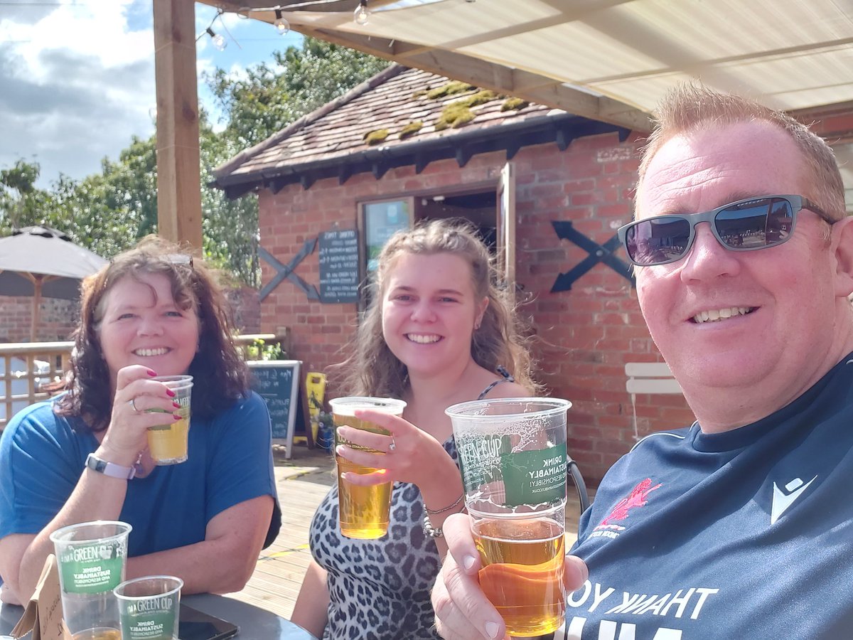 <a href="/goatteeboy/">Ian P</a> I'm <a href="/Loddonbrewery/">Loddon Brewery</a> with the ladies in my life. My mates <a href="/Rugfest_News/">Rugfest</a> , <a href="/stummo00/">Stuart Mount</a> 
And <a href="/russellfrost81/">Russell Frost</a> plus partners will be joining us for a kids free day. The taxi fares will be worth it. #LockdownBeers