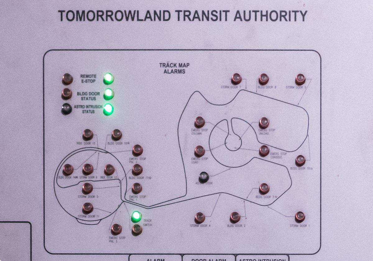 hecpara's tweet photo. Tomorrowland Transit Authority PeopleMover map
#TTAPeopleMover #DisneyMaps https://t.co/ozhf9EIYqi
