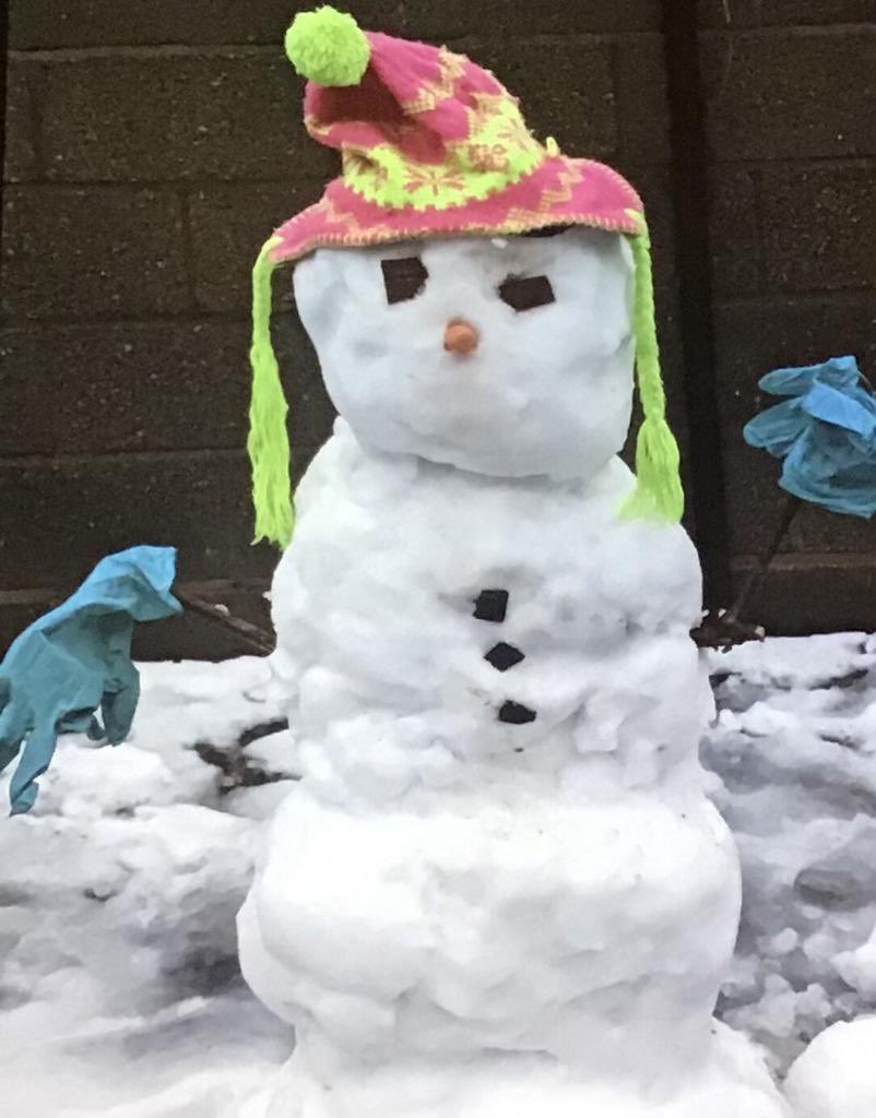 LydgateY6H's tweet photo. A big shout out to all the Y6 parents - we have had a very successful week. Ended the week with some snow fun. https://t.co/hZZ1Sd7lrC