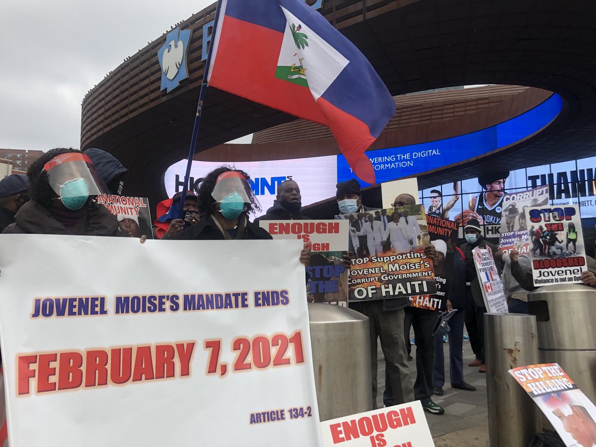 kimives13's tweet photo. #Haitians braved cold &amp; Covid19 at #Brooklyn's Barclay Center today demanding Prez #Jovenel Moise step down Feb 7 as Constitution dictates. Similar demos held across US, Canada, #Haiti⁦⁦ @haiti_liberte⁩ ⁦@madanboukman⁩ ⁦@1hugegHugues⁩ ⁦@jafrikayiti⁩ https://t.co/WC6NzvnNP6