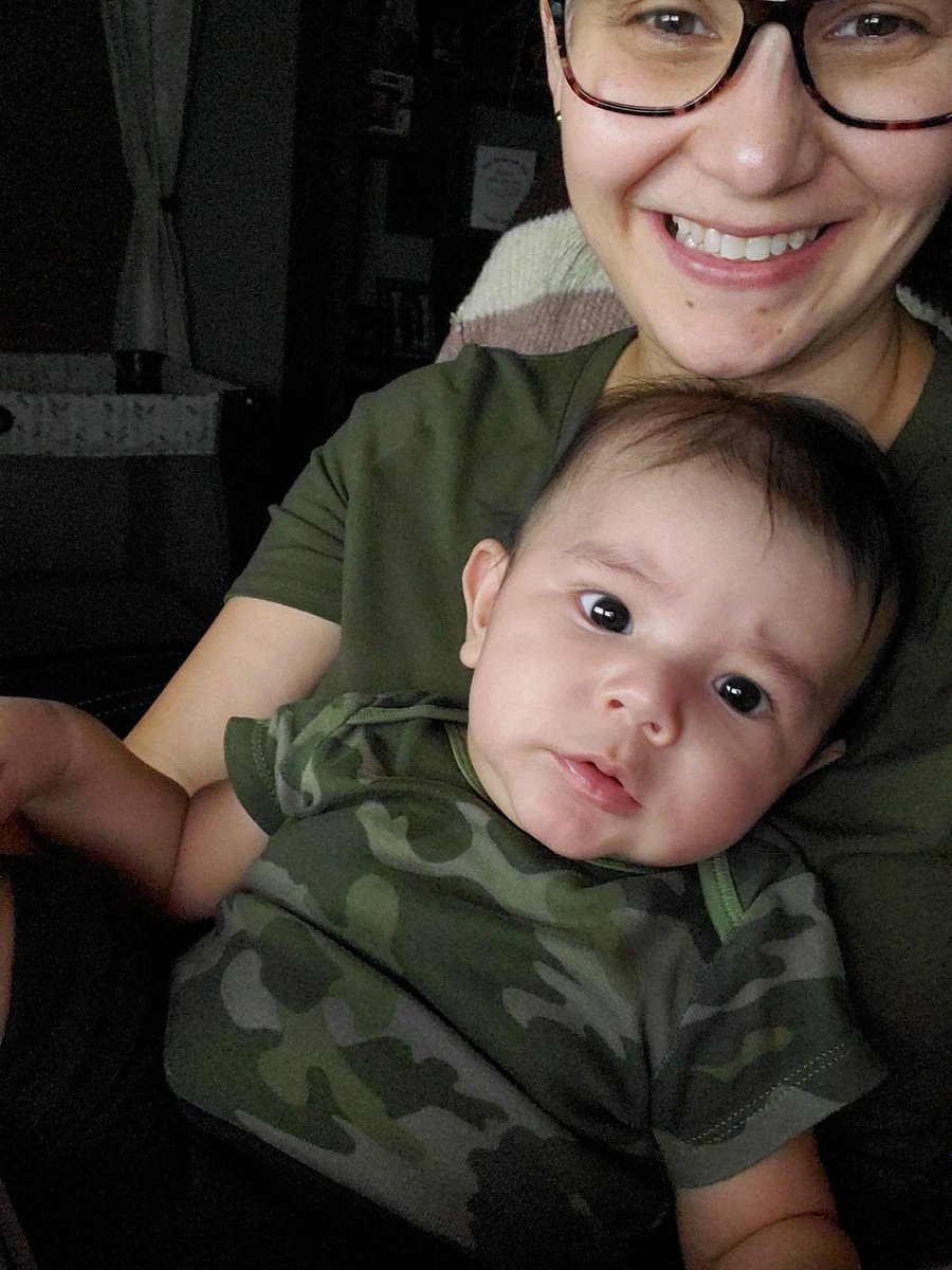 ChiliTheresa's tweet photo. LIFE IS PRECIOUS 
         it sure is 💕🍼
#poopdejour #EvanAnthony #MommyandSon https://t.co/gSBf6qcwXo