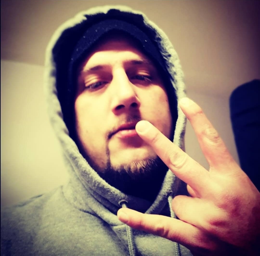 Introducing  Fatality  👀
#rap #music #musicartist #leicester #grime #hiphop #theplastiksurgerystudio #plbmusicofficial #carrproductions

 linktr.ee/PLB_music_offi…