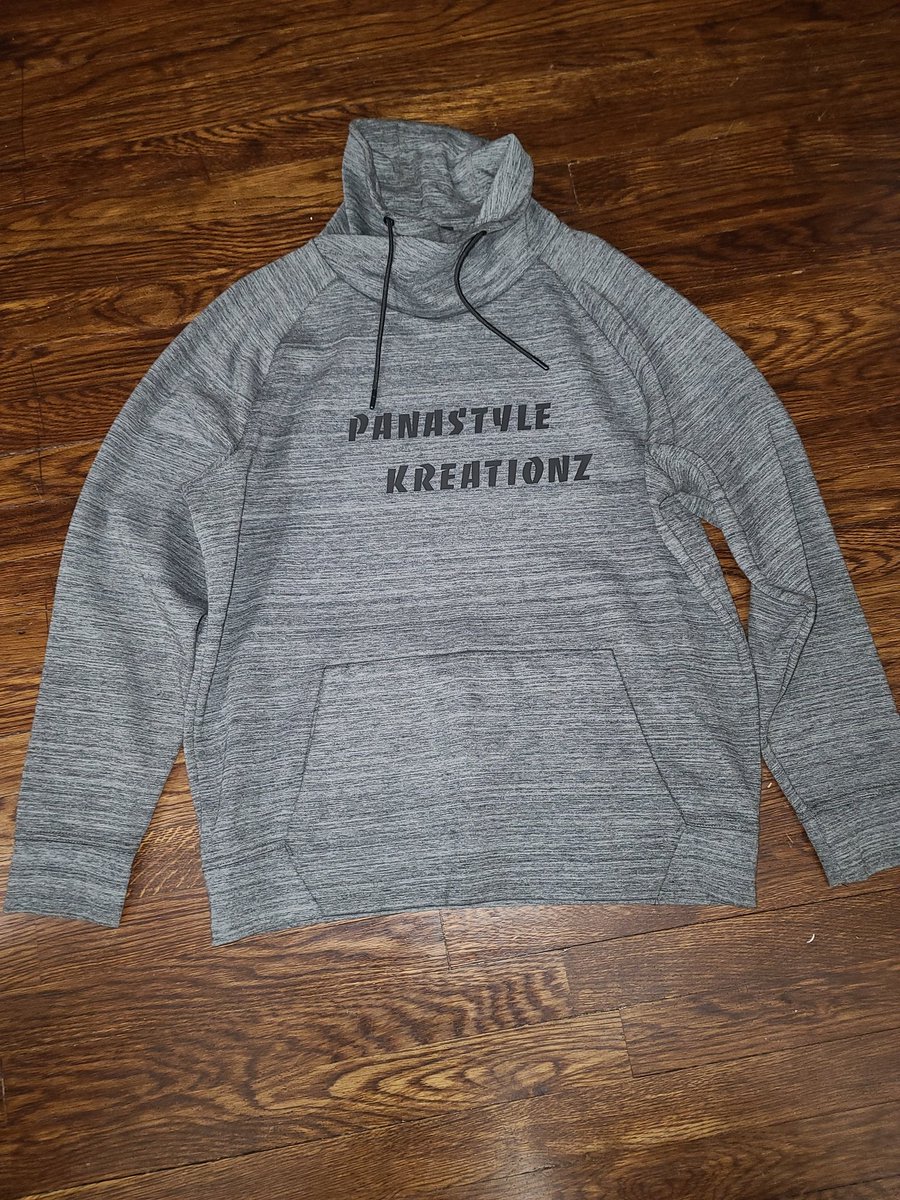 Panastyle's tweet image. Cricut Making Machine lol