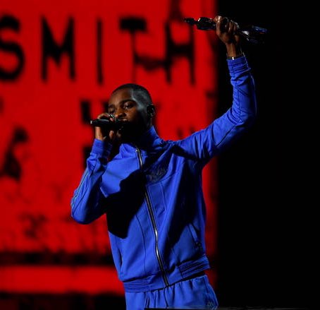 Dave would also win multiple awards for PSYCHODRAMA including the prestigious Mercury Prize as well as winning Album Of The Year at the BRIT awards.