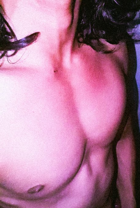 La mejor manera de librarte de la tentaci&oacute;n es caer en ella 😈🔥 https://t.co/2NFI4PdKmA https://t.co/<a href="/tag/illustration"class="tags"><span>#illustration</span></a><a href="/tag/4hegao"class="tags"><span>#4hegao</span></a>