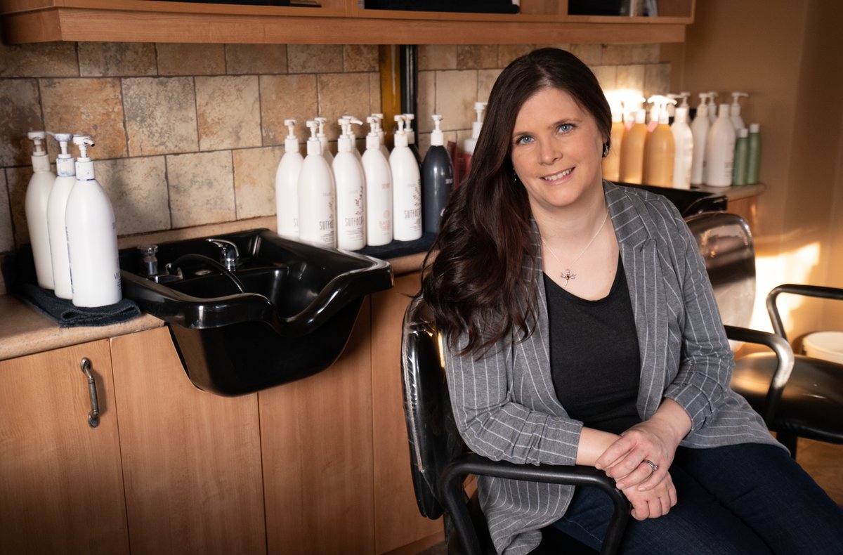 MBGov's tweet photo. Venus Hair and Body Care owner Kelsey Wilson took advantage of her time in lockdown to open a boutique that sells makeup, hair and body products, with plans to expand into waste-free living products.

Read more about Venus Hair and Body Care: https://t.co/eGoSRJW3ld. #ShopLocalMB https://t.co/Ukl3mXLqzc