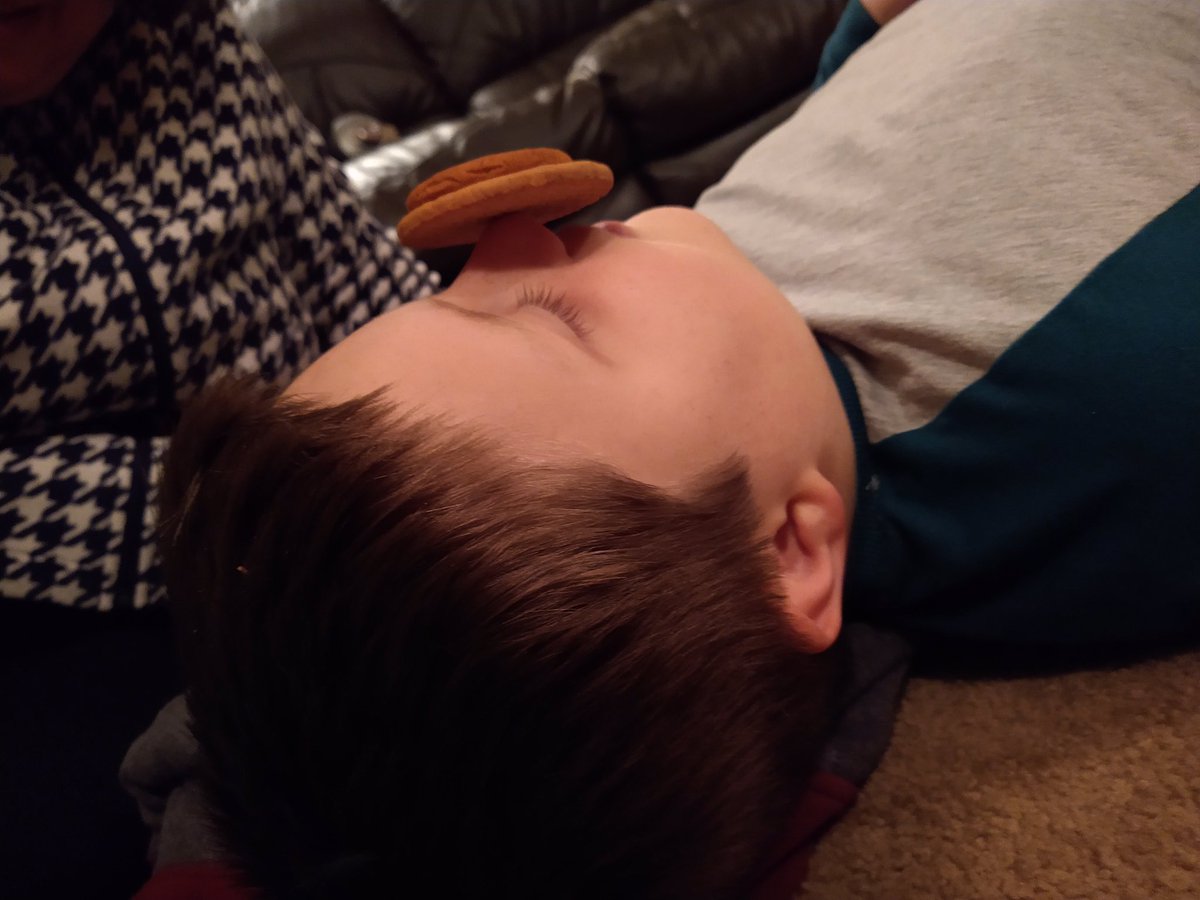 37thchingford's tweet photo. Taking up the challenge #wintercamptv Biscuit challenge, Card stack challenge, roll your tongue and make the scout logo out of household items. Well done 37th Scouts https://t.co/sJwXn9Dj2W