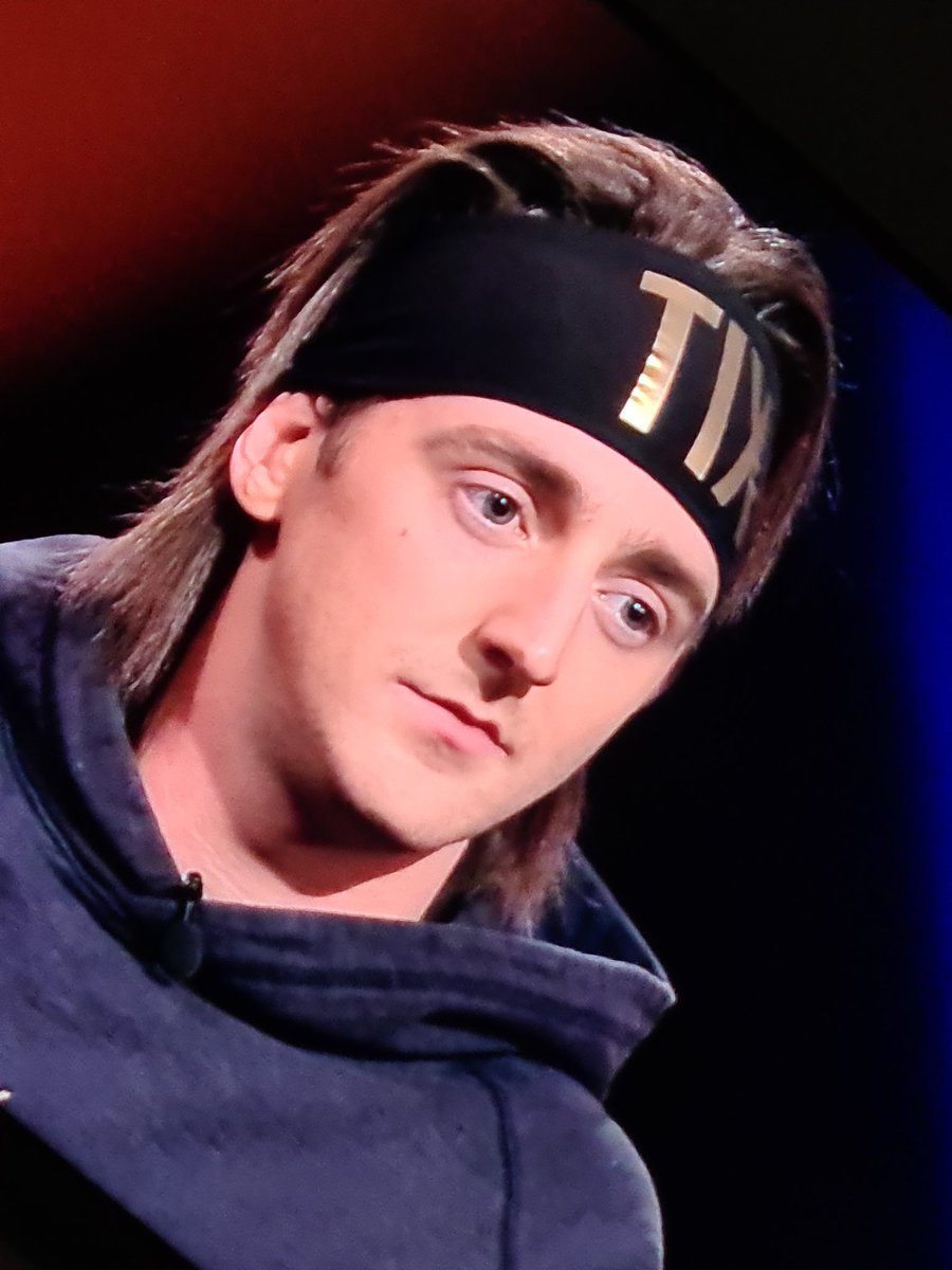 EkaaAlta's tweet photo. Alltid håp. Sterkt. Respekt.  #TIX #nrklindmo #lindmo https://t.co/06LVRlRdaX