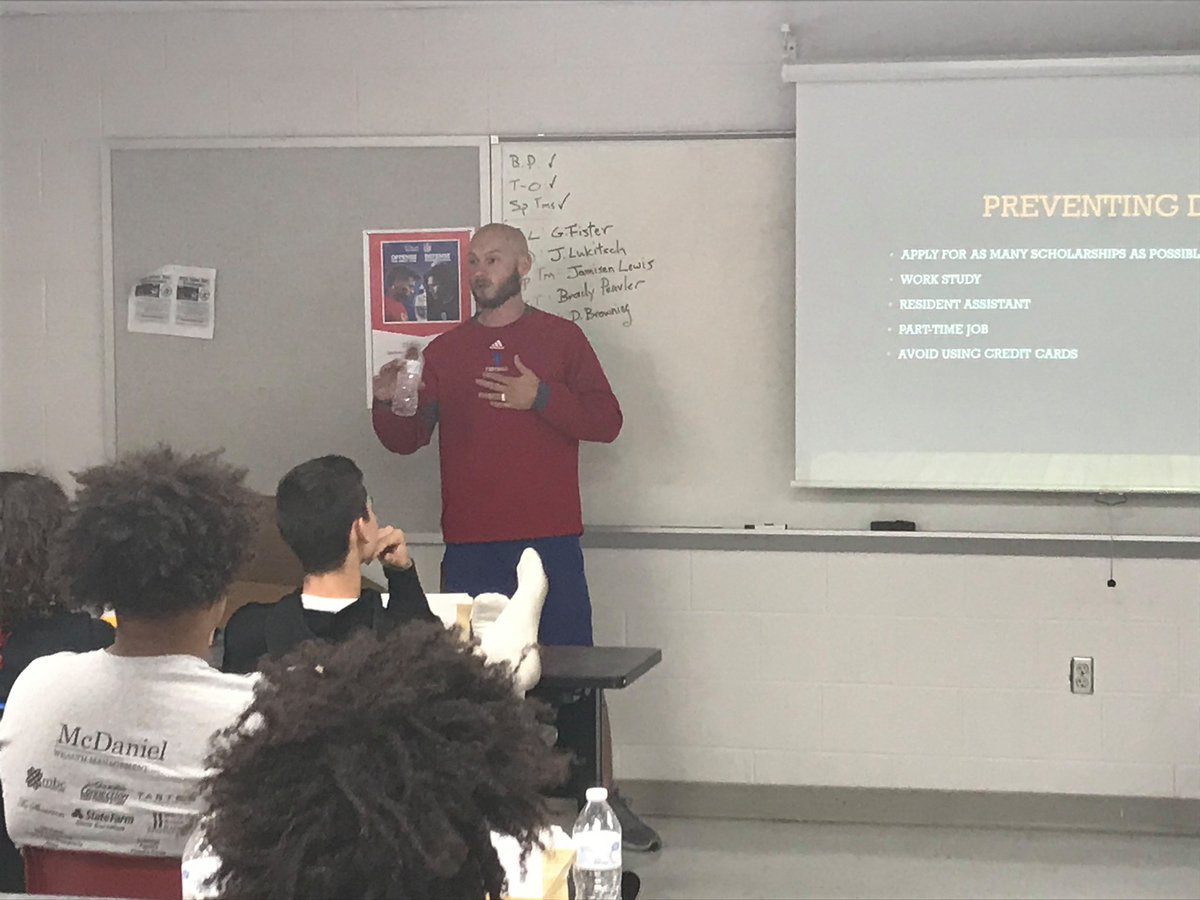 David Buchanan (@chiefsmoke10) on Twitter photo 30 Years... Still Working to Improve: An Old Coach Learning From the Best & Brightest Young Coaches
<a href="/CovCathFootball/">Cov Cath Football</a>
…shoesandwhiteshoestrings.blogspot.com/2021/01/30-yea… 30 Years... Still Working to Improve: An Old Coach Learning From the Best & Brightest Young Coaches
<a href="/CovCathFootball/">Cov Cath Football</a>
…shoesandwhiteshoestrings.blogspot.com/2021/01/30-yea…