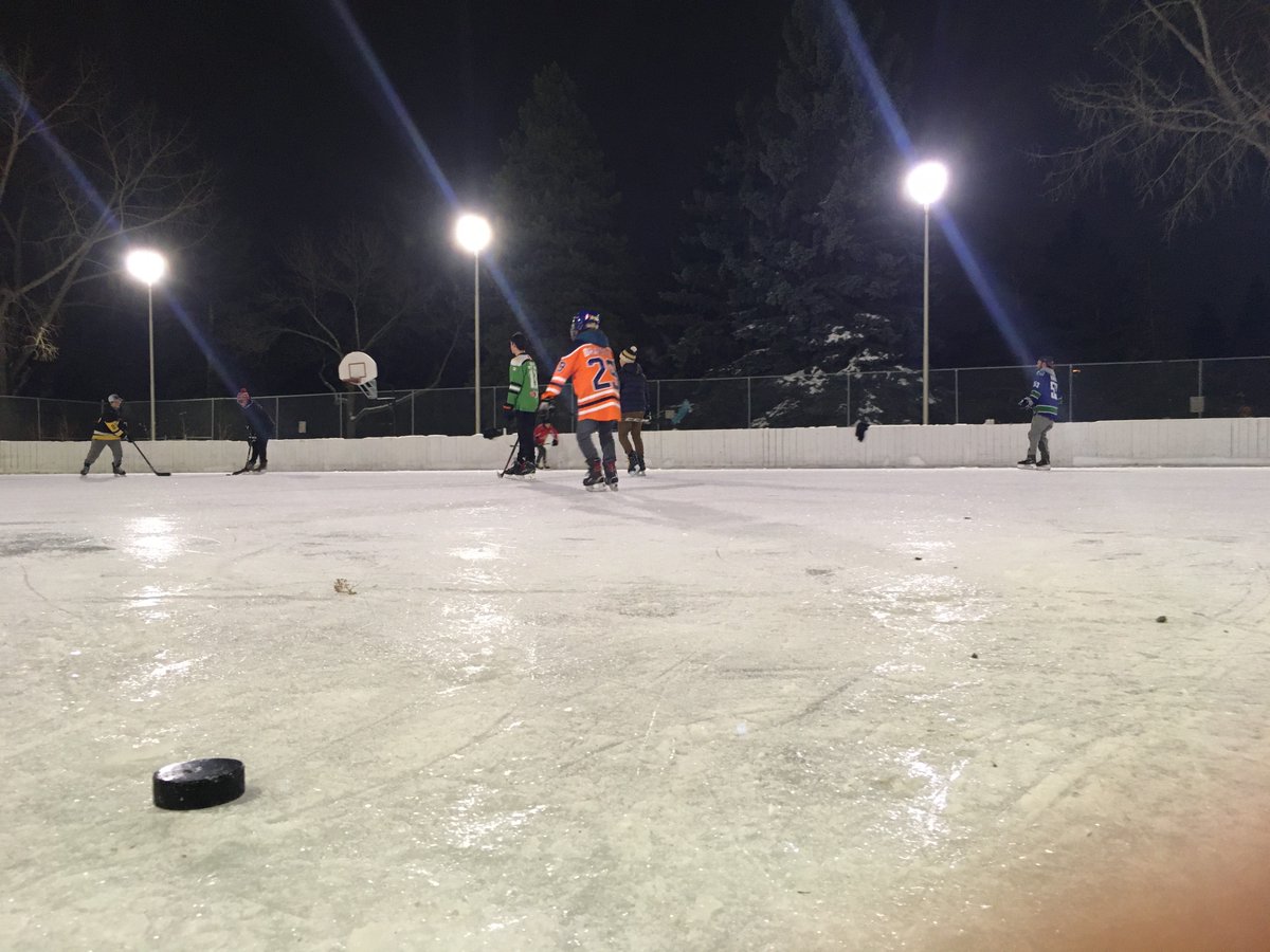 Hockey Edmonton tweet media