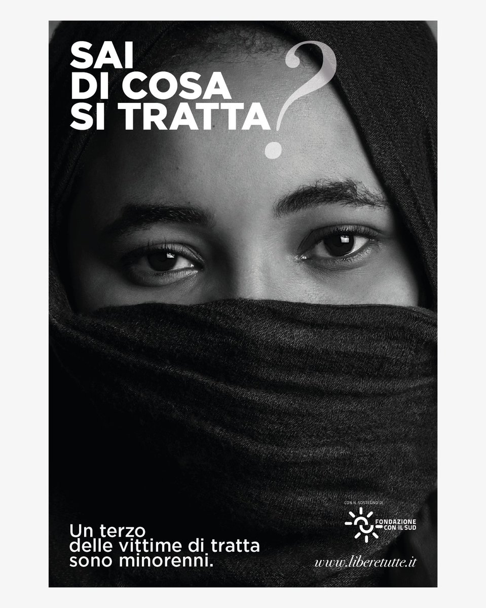 LibereTutte2019's tweet photo. Spesso le vittime sono donne, anche minorenni.
Per l’ONU sono 4 milioni le persone trafficate ogni anno.
La criminalità ricava enormi profitti dalla tratta, pari a quelli del traffico di armi e stupefacenti.

Sai di cosa si tratta?
https://t.co/fDLiSwCo7a https://t.co/37NsamFLH7
