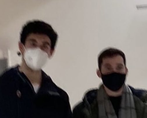 ivanf_8's tweet photo. (media hora esperando)
- yo:  que estarán haciendo estas ?
+ juan:  yo q sé
- yo:  let me see https://t.co/9a9HZXAGl0