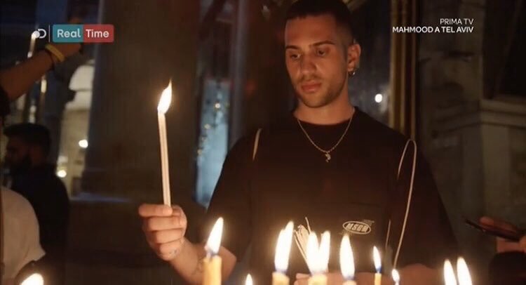 paninoallimone's tweet photo. Praying circle per i conviventi in finale
#BakeOffItalia #DolciSottoUnTetto https://t.co/ocS7PifkFO