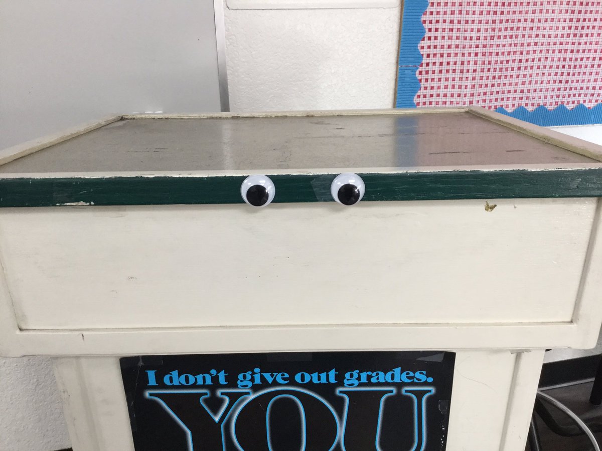 porretta_'s tweet photo. I see you!
 #googlyeyes  #👀ofFPA https://t.co/SYzrVjUGJj