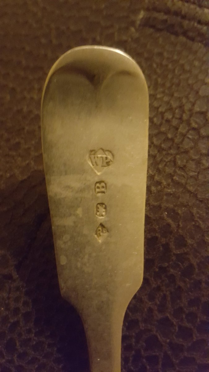 TattooTender's tweet photo. What do these mean? 
#help 
@anyone and @everyone https://t.co/jKfhf1n64b