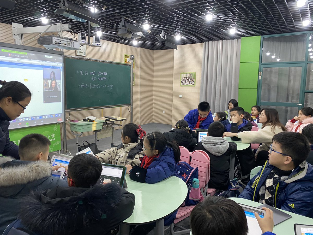 CodeKidsUK's tweet image. So excited to be working with True Partnerships and TEP Schools System to deliver remote learning experiences to students in China #coding #codingforschools #remotelearning