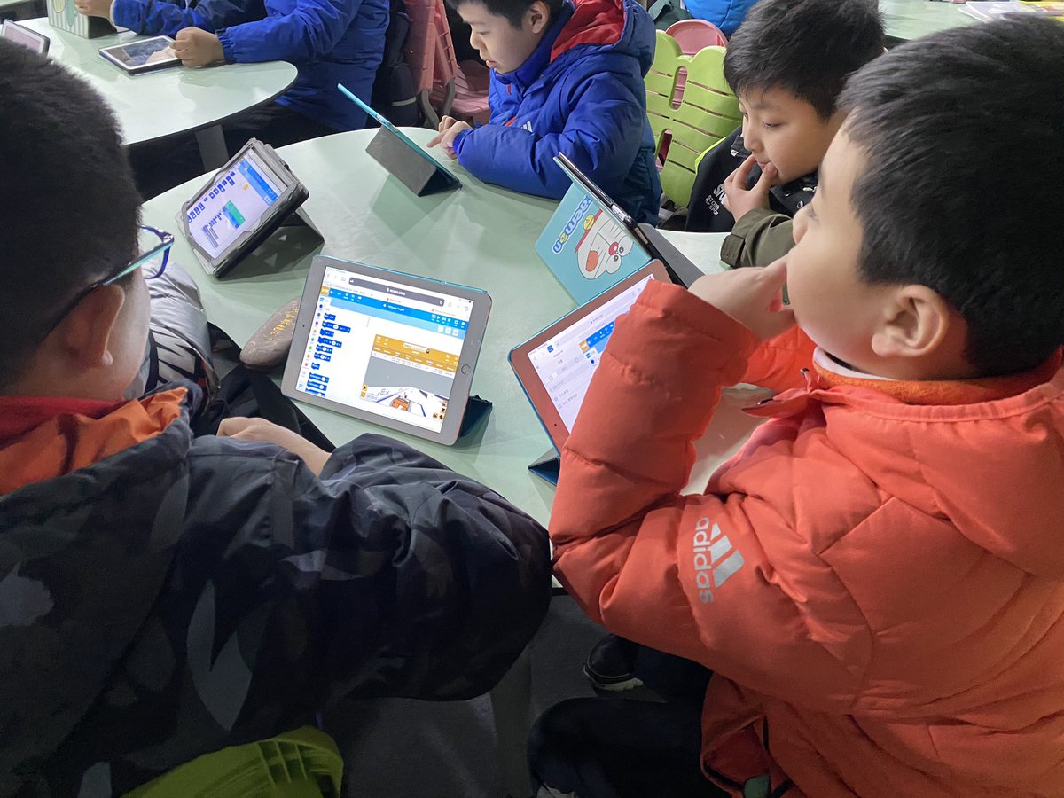CodeKidsUK's tweet image. So excited to be working with True Partnerships and TEP Schools System to deliver remote learning experiences to students in China #coding #codingforschools #remotelearning