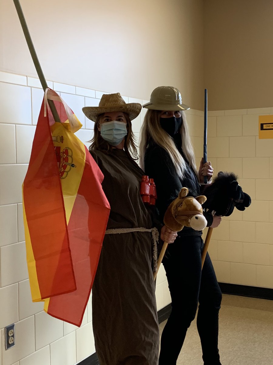 SammyCat8erick's tweet photo. UD Spanish teachers having fun taking advantage of collaboration time this afternoon to make a fun video template for students. Don Quixote and Sancho Panza start their adventure! #Spanish #teacherlife https://t.co/wNAZlGWbL0