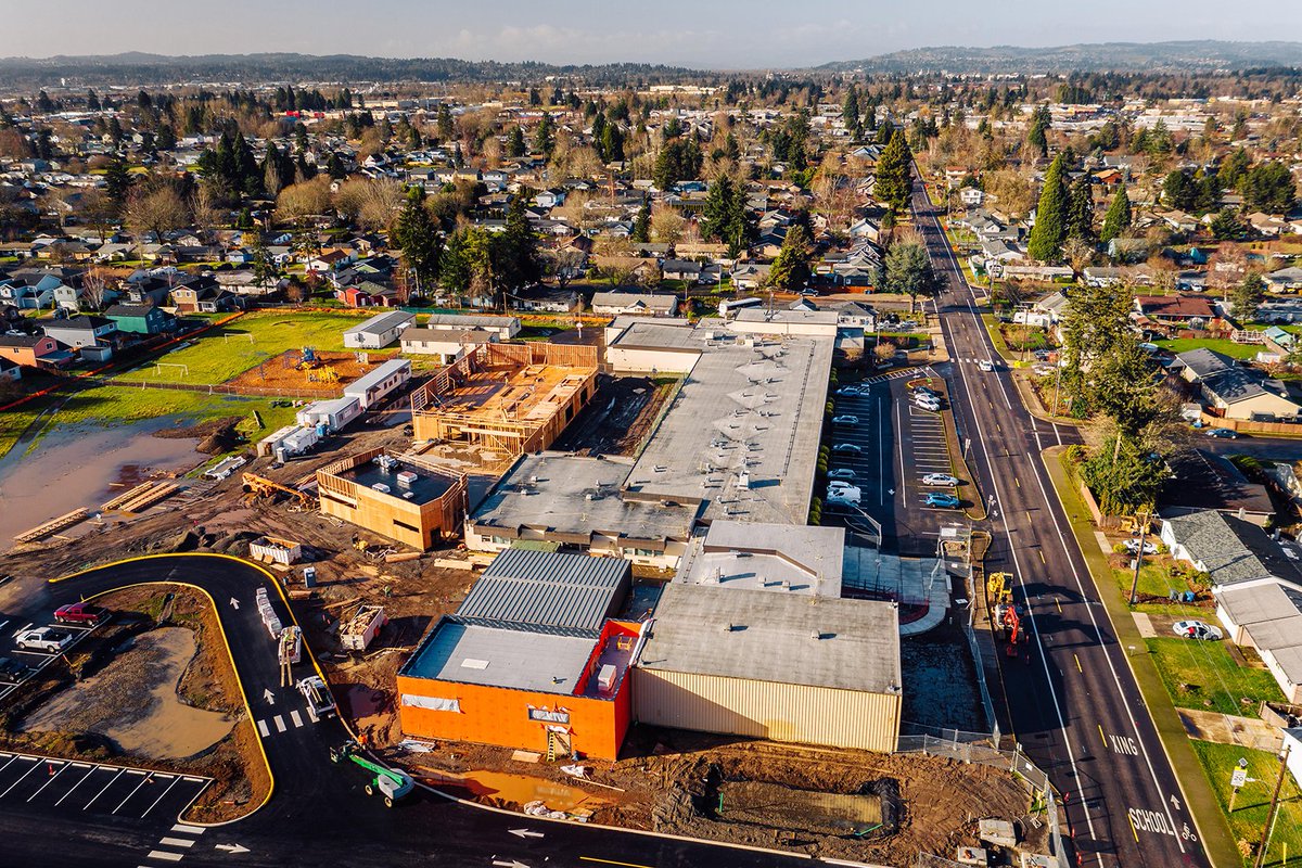 Catching Salem's McKay Highs School and Auburn Elementary from above on a beautiful winter day. Both projects include additions and renovations to the current campuses. We are looking forward to getting the students and staff back in there soon! 

#BremikBuilds for Education