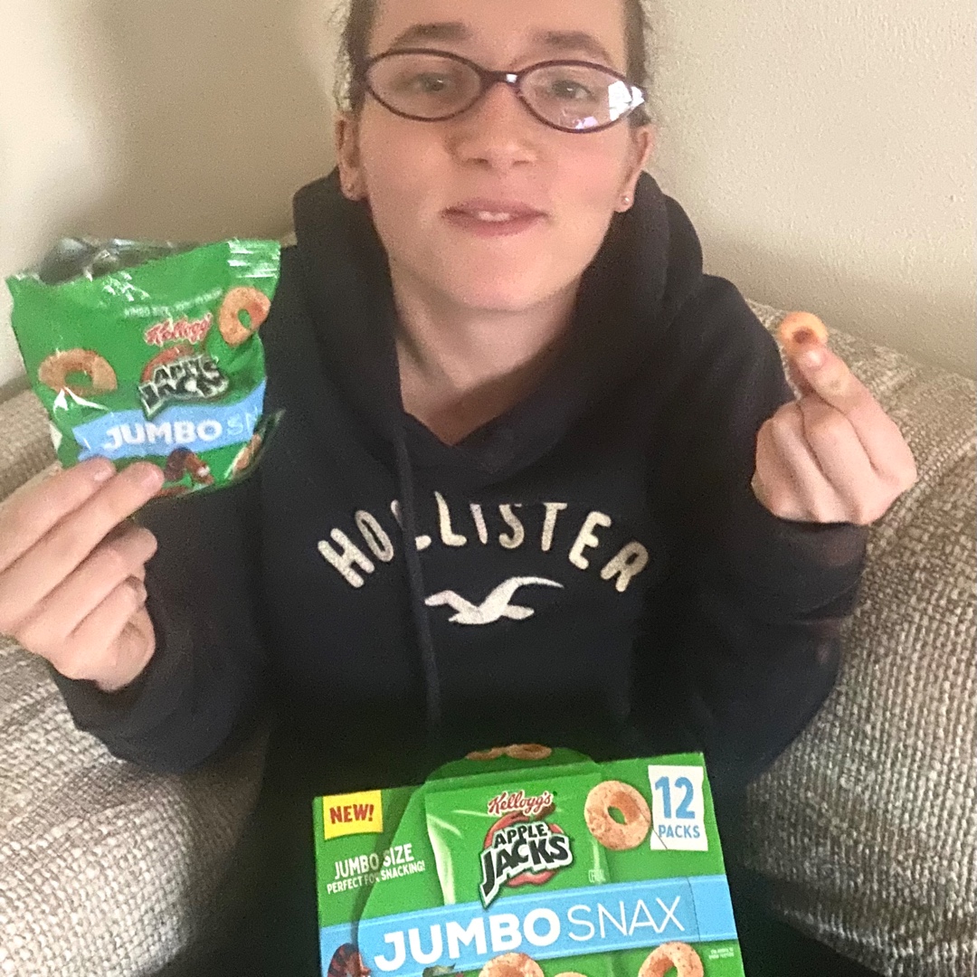 partangel34's tweet photo. #JumboSnax #contest #complimentary @KelloggsUS @Influenster quick and convenient snack that tastes great! Mom and kid approved! Received complimentary to try. https://t.co/0u5n1MKfbh