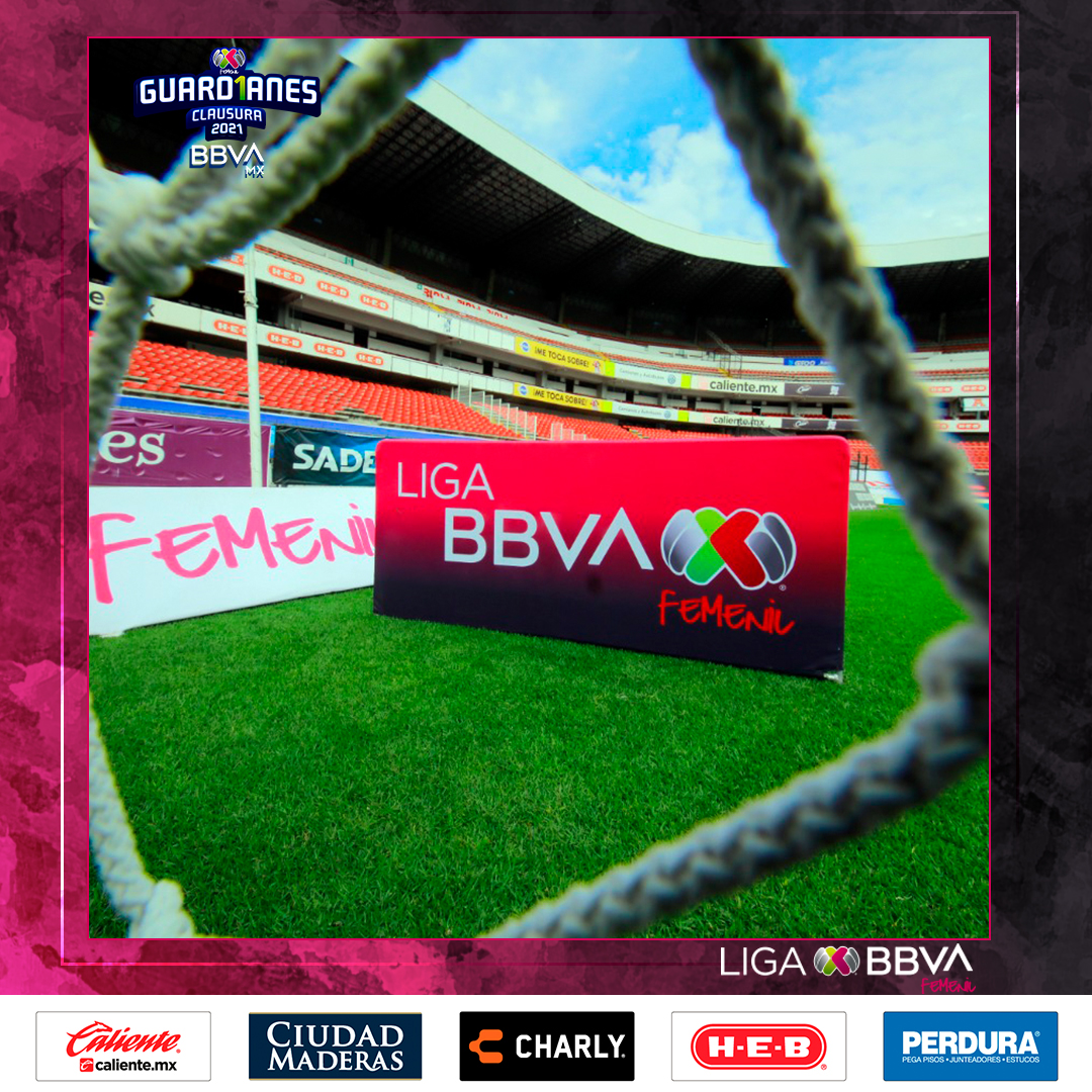 LigaBBVAFemenil's tweet photo. ¡Uno y uno!
En lo que va de la #LigaBBVAMXFemenil, @GallosFemenil y @AtletiDeSLPFem se han enfrentado 2⃣ veces. Duelos que registraron una victoria para cada escuadra.
#AP2019 ✅ Gallos Blancos 🐓
#Guard1anes2020 ✅ San Luis
¿Quién ganará esta tarde?
#VamosPorEllas ⚽🎀 https://t.co/bftygdS34k