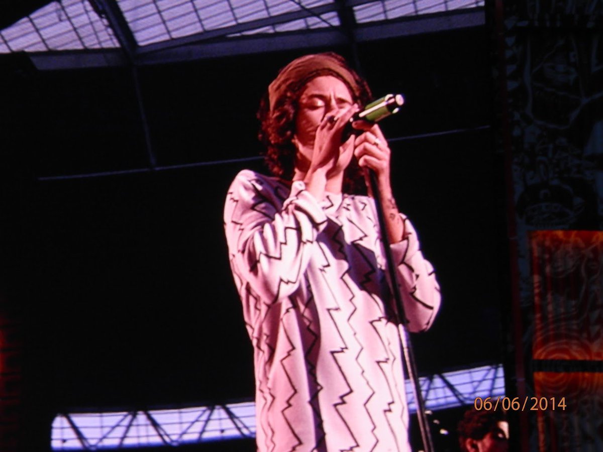 photos from WWA tour and OTRA tour. 06/06/14 and 26/09/15 a thread :) (some videos may be added at the end)