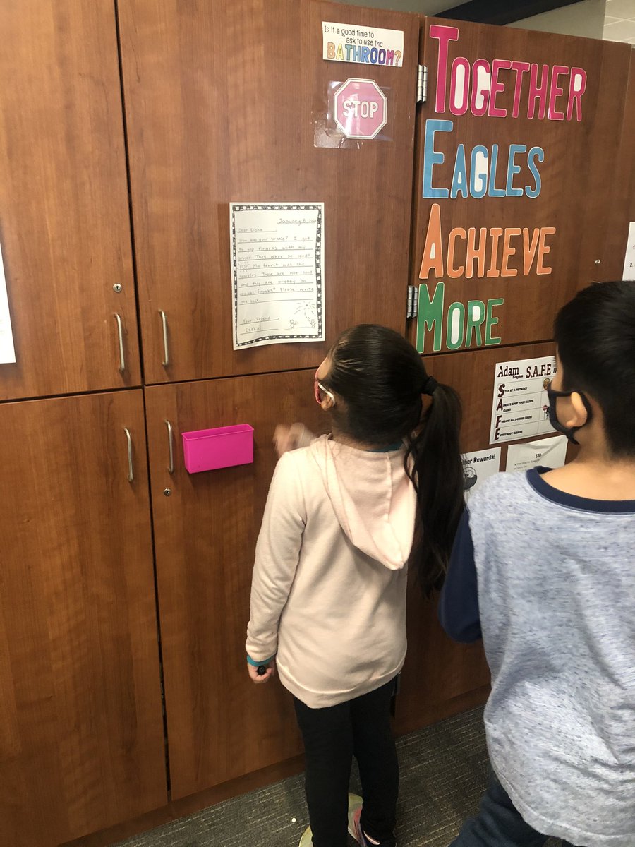 MrsVatuna's tweet photo. #LatePost but my second graders are LOVING correspondence. In the words of one of my littles โthis feels fancy!โ @AdamElementary @CFISD_ELAR2_5 #CFISDspirit #connecttoliteracy #2ndToNone https://t.co/f3ClVUCCgT